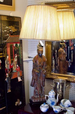1940 Frederick Cooper Quan Yin ceramic painted table lamp