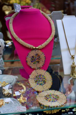 Seed beaded drop necklace