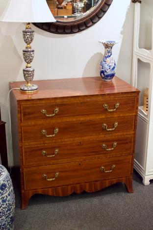 Inlaid top 4 drawer chest