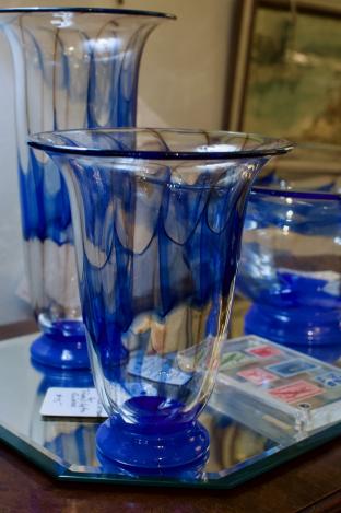 Modern glass vase