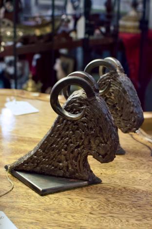 Handmade solid steel rams head bookends