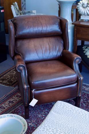 Pair of brown leather recliners