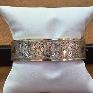 1920's Gold Filled Hinged Bangle