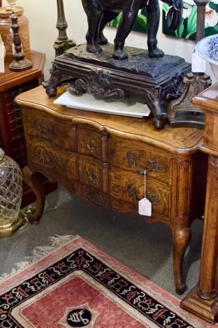 Baker 2 drawer chest