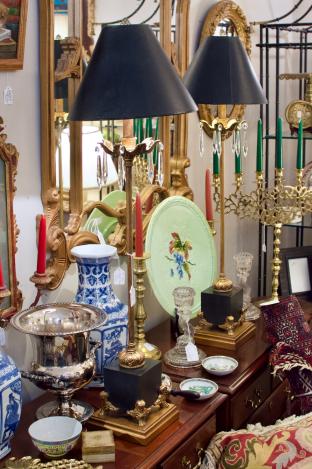 Neo-classical style table lamps