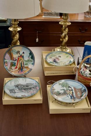 Set of 4 Asian plates