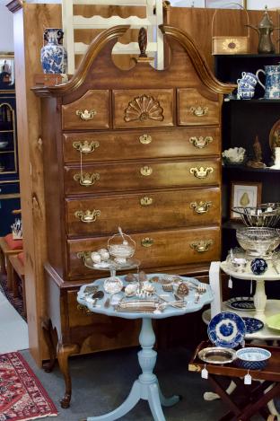 Highboy - dovetailed drawers