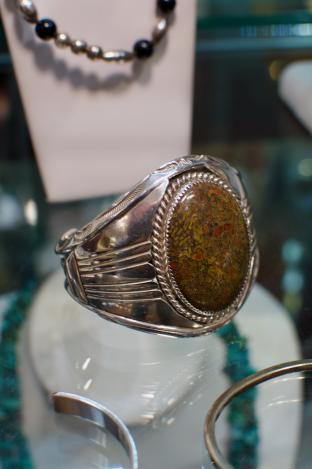 Sterling bracelet - Orville Tsinnia