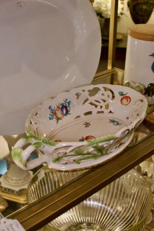 Chelsea house porcelain reticulated bowl