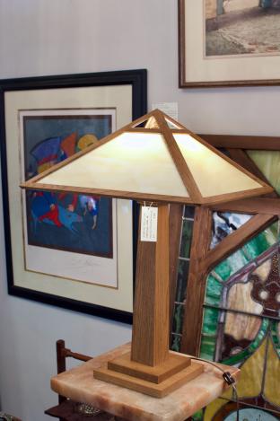 Arts & Crafts “Mission” style table lamp