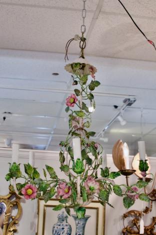 Chandelier - pink flowers