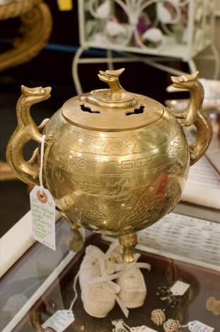 Large vintage heavy brass Chinese censer