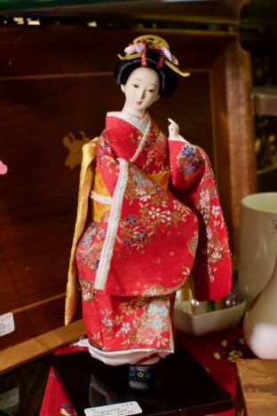 Japanese Geisha doll