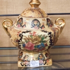 Satsuma covered urn