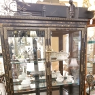 Vtg Chinoiserie Curio/China Cabinet