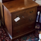 Craftique mahogany “New Hanover” Chippendale 3-drawer nightstand.