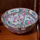 Rose medallion bowl