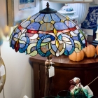 Stained glass lamp