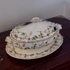 Small tureen w/ underplate