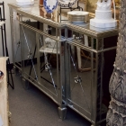 Mirrored console