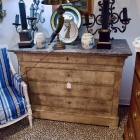 Empire chest