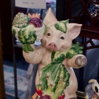 1996 Fitz & Floyd “Percy Pig”