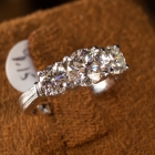 3 stone diamond ring
