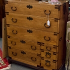 Pine chest on base