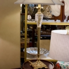 Bombay Co. lamp w/ elegant shade