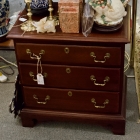 Link Taylor bachelors chest