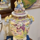 Asian urn w/ foo dogs