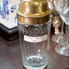 Vintage shaker