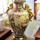 Very large temple jar w/ lid